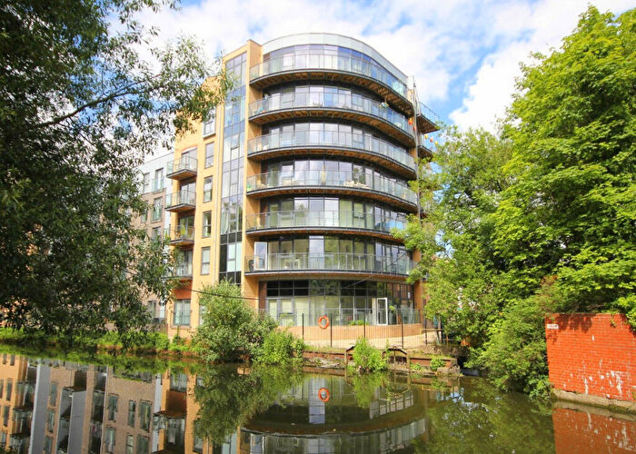 2 Bedroom Apartment To Rent In The Embankment, Hemel Hempstead, HP3