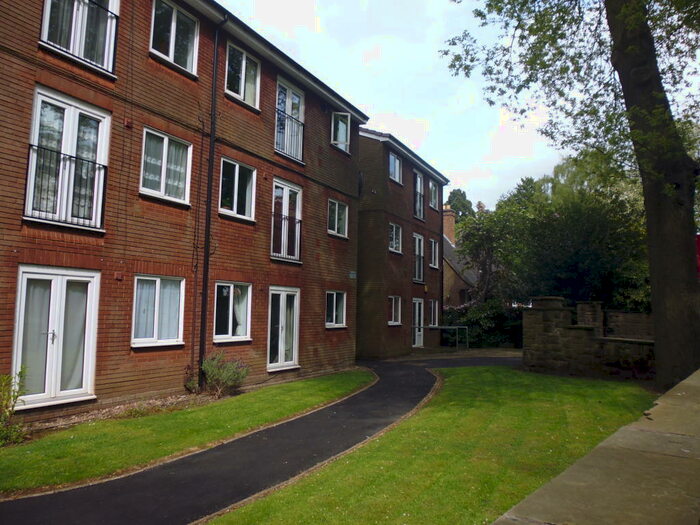2 Bedroom Flat To Rent In Hayfield Court, Hayfield Road, Moseley, Birmingham, B13