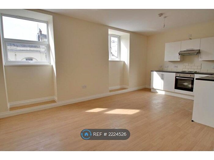 1 Bedroom Flat To Rent In Union Street, Plymouth, PL1
