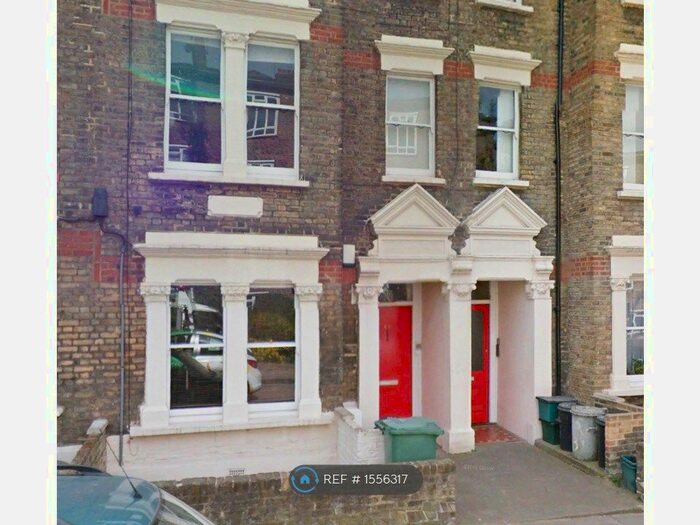 2 Bedroom Flat To Rent In Lofting Road, London, N1
