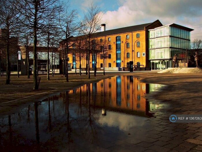 2 Bedroom Penthouse To Rent In Warehouse W, London, E16