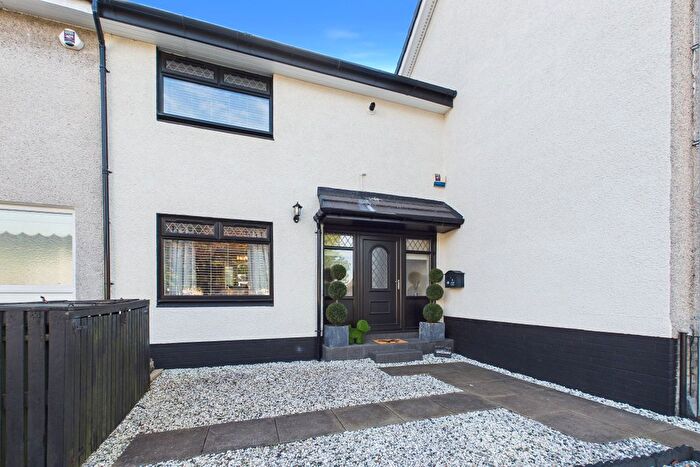 2 Bedroom Terraced House For Sale In Argyll Estate, Alexandria, G83