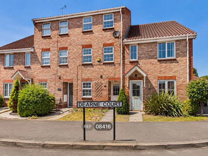 4 Bedroom Terraced House To Rent In Aire Close, Brough, HU15