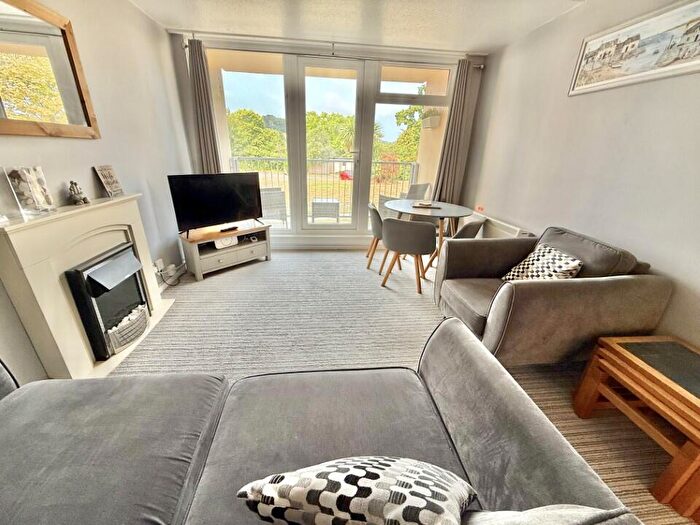 2 Bedroom Flat To Rent In Ground Floor Flat Dawlish Warren, EX7