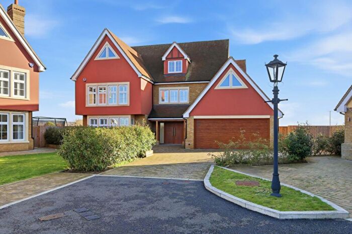 7 Bedroom Detached House For Sale In Doesgate Lane, Bulphan, Upminster, Essex, RM14
