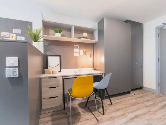 1 Bedroom Studio To Rent In 60 Lancaster Street Birmingham 7Bz, Birmingham B4