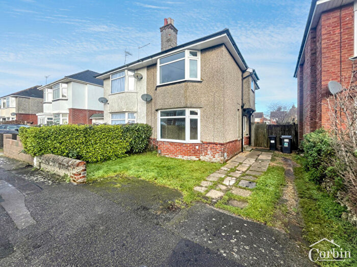2 Bedroom Semi Detached House For Sale In Kinsbourne Avenue, Bournemouth, BH10