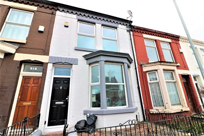 3 Bedroom Terraced House To Rent In Bedford Road, Liverpool, L20