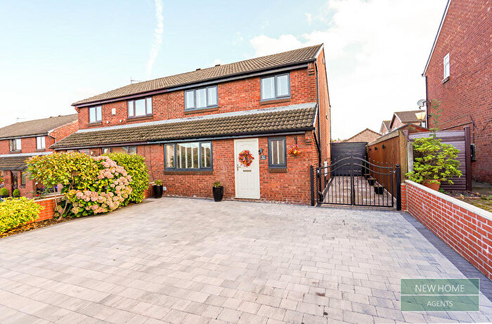 3 Bedroom Semi-Detached House For Sale In Petre Crescent, Rishton, Blackburn, BB1