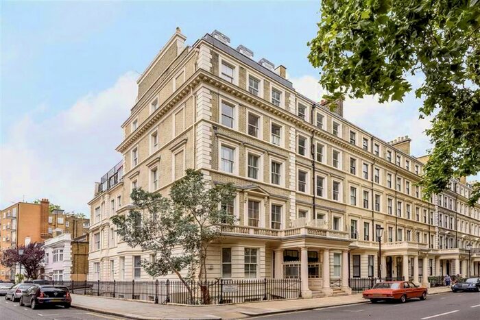 2 Bedroom Flat To Rent In Ashburn Gardens, London, SW7