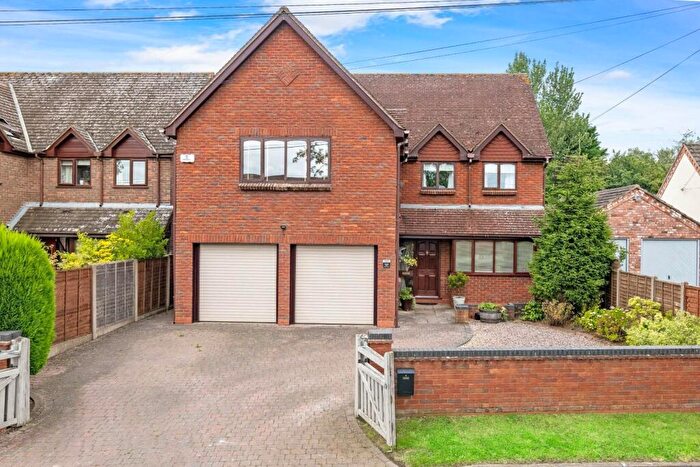 4 Bedroom House For Sale In Banks Green, Upper Bentley, B97