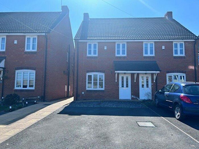 3 Bedroom Semi-Detached House To Rent In Wilmot Street, Sawley, NG10