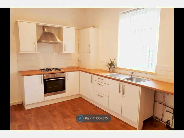 2 Bedroom Terraced House To Rent In Hulton Street, Failsworth, Manchester, M35