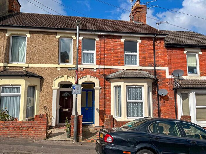 1 Bedroom Apartment To Rent In Swindon Road, Old Town, Swindon, SN1