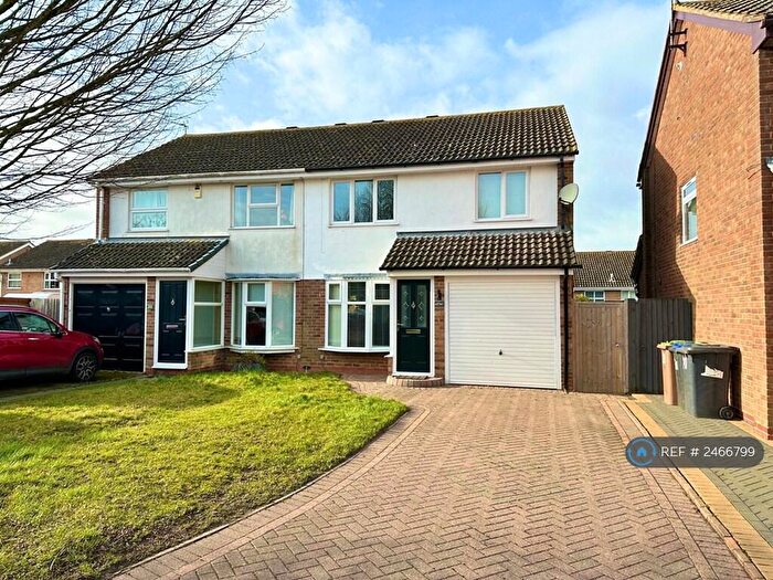 3 Bedroom Semi-Detached House To Rent In Windmill Glade, Brixworth, Northampton, NN6