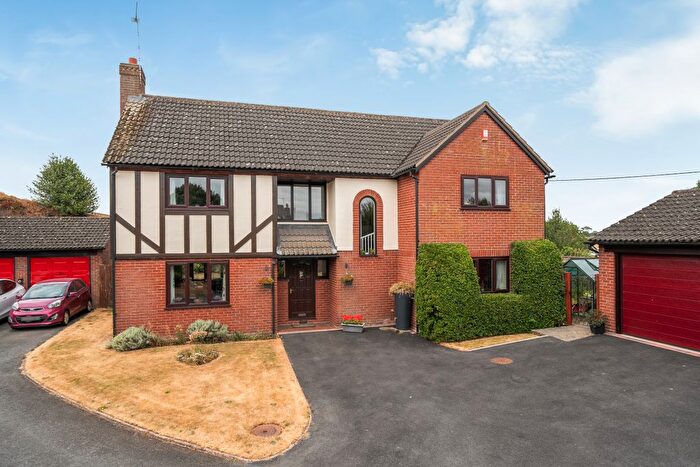 4 Bedroom Detached House For Sale In Quarry Close, Myddle, Shrewsbury, SY4