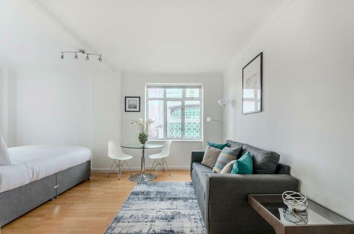 Studio To Rent In Euston Road, Fitzrovia, London, NW1