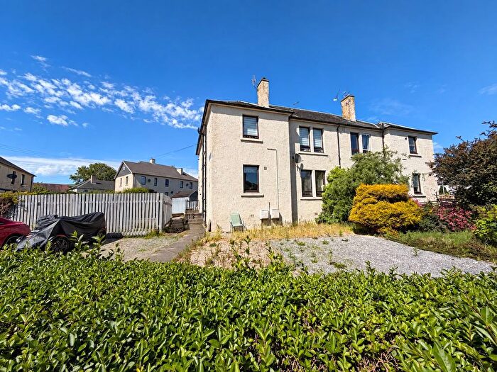2 Bedroom Flat To Rent In Gartmorn Road, Sauchie, Alloa, FK10