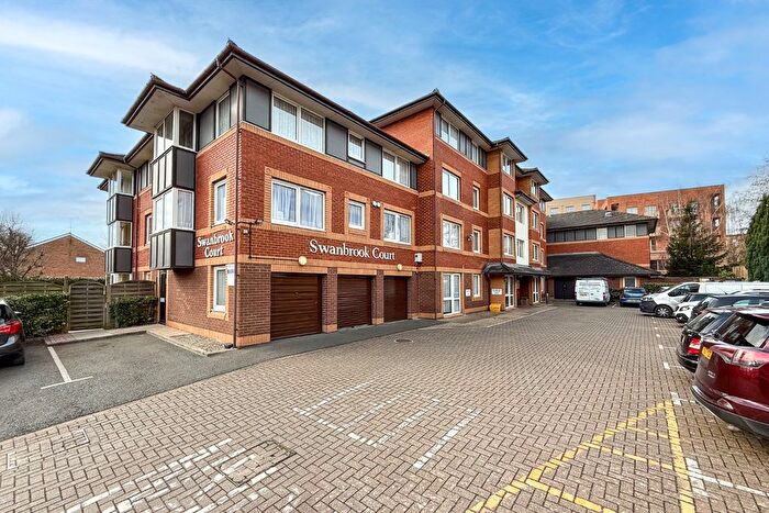 2 Bedroom Flat To Rent In Swanbrook Court, Bridge Avenue, Maidenhead, Berkshire, SL6