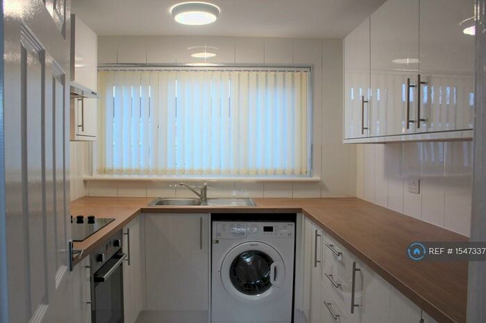 1 Bedroom Flat To Rent In Glen Prosen, East Kilbride, Glasgow, G74