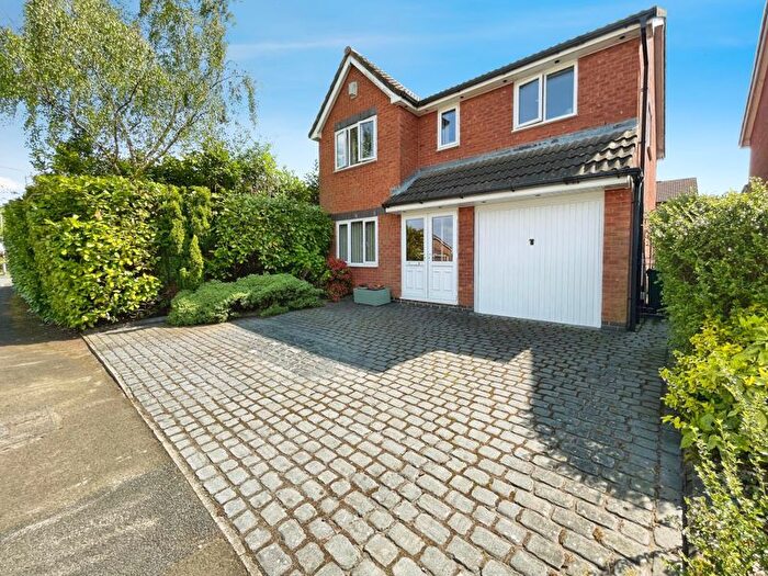 4 Bedroom Detached House For Sale In Sedgefield Road, Radcliffe, M26