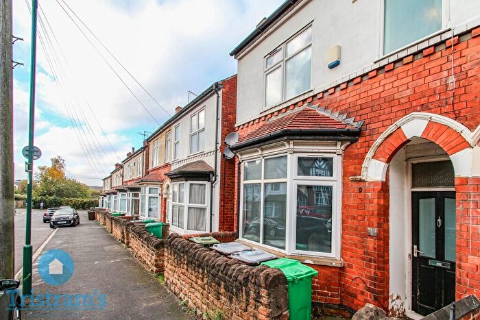 5 Bedroom Terraced House To Rent In Elmsthorpe Avenue, Lenton, NG7