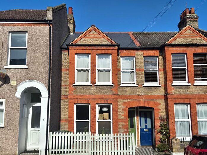3 Bedroom Terraced House For Sale In Neuchatel Road, London, SE6