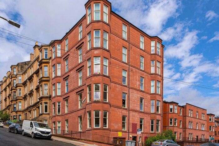 2 Bedroom Flat To Rent In Caird Drive, Partickhill, Glasgow, G11