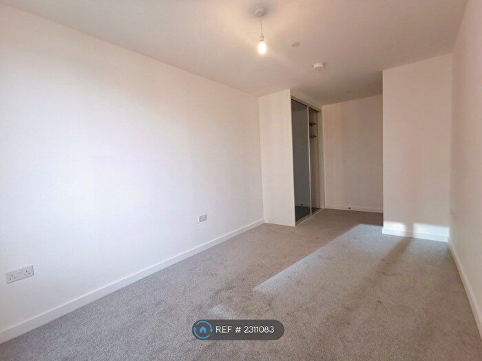 1 Bedroom Flat To Rent In Oldfield Lane North, Greenford, UB6