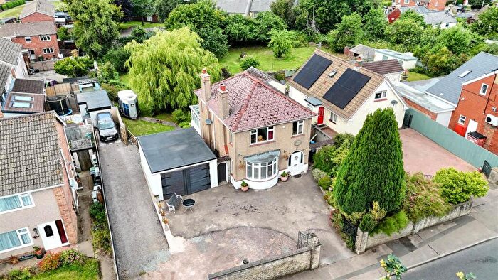 3 Bedroom Detached House For Sale In New Road, Coalway, Coleford, GL16
