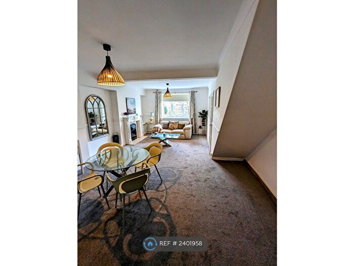 2 Bedroom Terraced House To Rent In Graig Terrace, Swansea, SA1