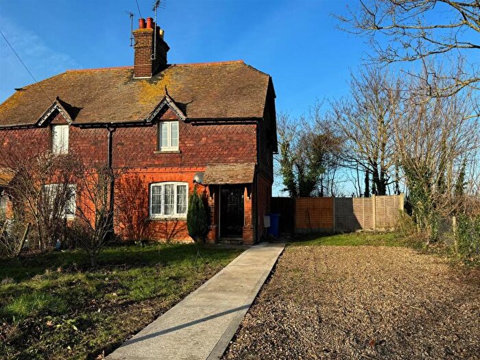 2 Bedroom Semi Detached House To Rent In Sheppey Way Bobbing Sittingbourne, ME9