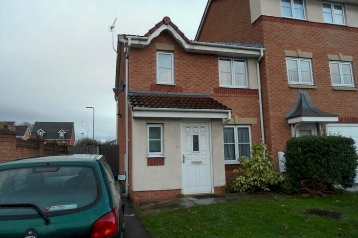 3 Bedroom Semi-Detached House To Rent In Harbreck Grove, Liverpool, L9