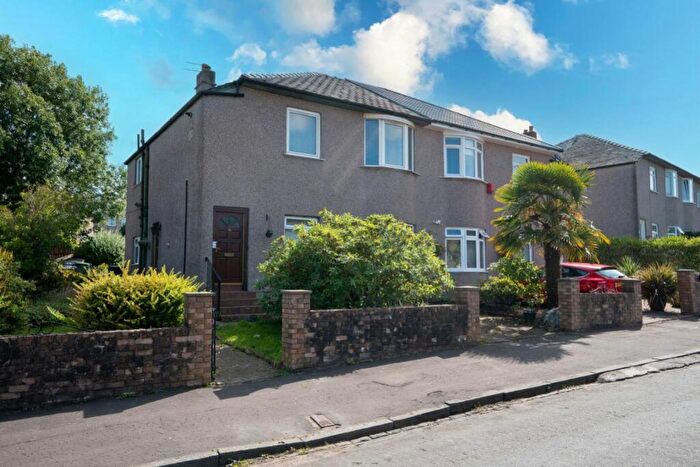 2 Bedroom Flat To Rent In Innerwick Drive, Cardonald, G52