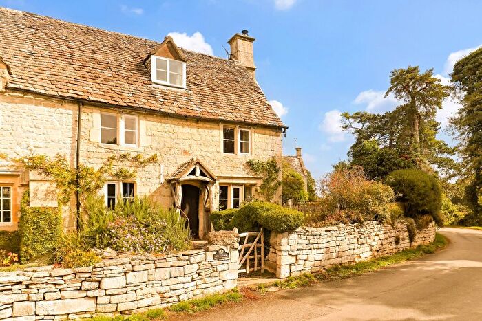 3 Bedroom Cottage For Sale In Pitchcombe, Stroud, GL6