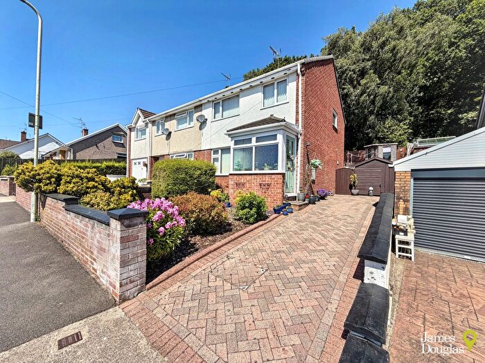3 Bedroom Semi-Detached House For Sale In Lanwood Road, Graigwen, Pontypridd, CF37