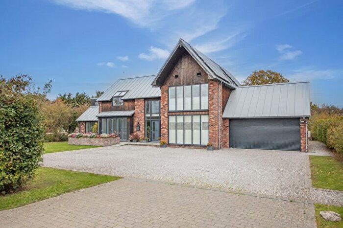 4 Bedroom Detached House For Sale In Heath Road, St Osyth, CO16