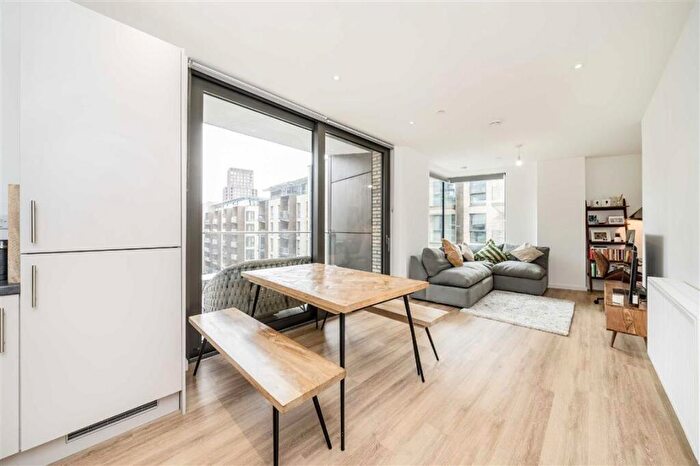 1 Bedroom Flat For Sale In Macclesfield Road, City Road, EC1V