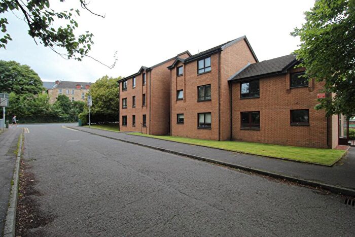 2 Bedroom Flat To Rent In Nutberry Court, Glasgow, G42