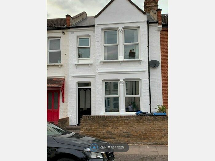 1 Bedroom Flat To Rent In Wimbledon, London SW19