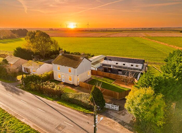 4 Bedroom Detached House For Sale In Oilmills Road, Ramsey, PE26