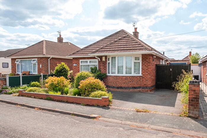 2 Bedroom Detached Bungalow For Sale In Castle Hill, East Leake, LE12