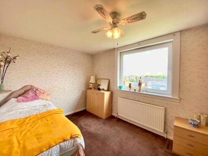2 Bedroom Flat For Sale In James Street, Ayr, KA8