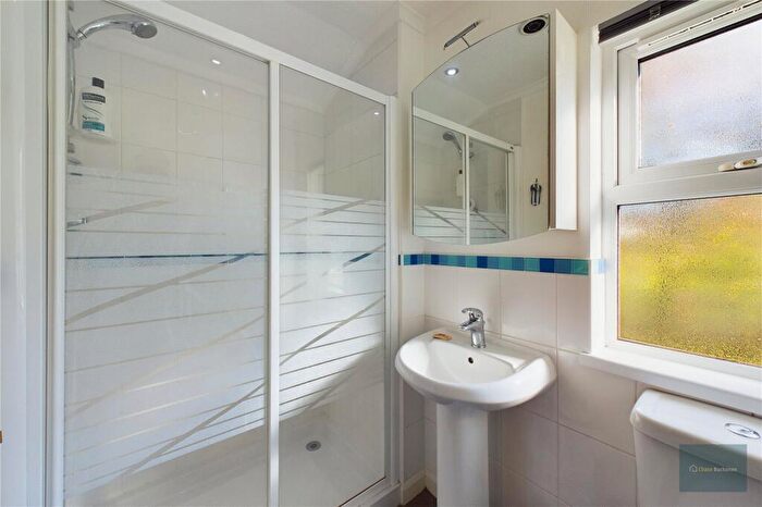 2 Bedroom Bungalow For Sale In The Thatches, Devon, PL21