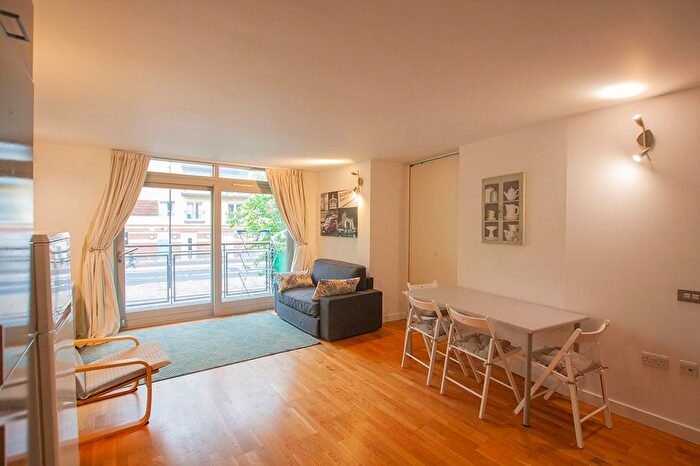 3 Bedroom Flat To Rent In West Parkside, Becquerel Court West Parkside, SE10