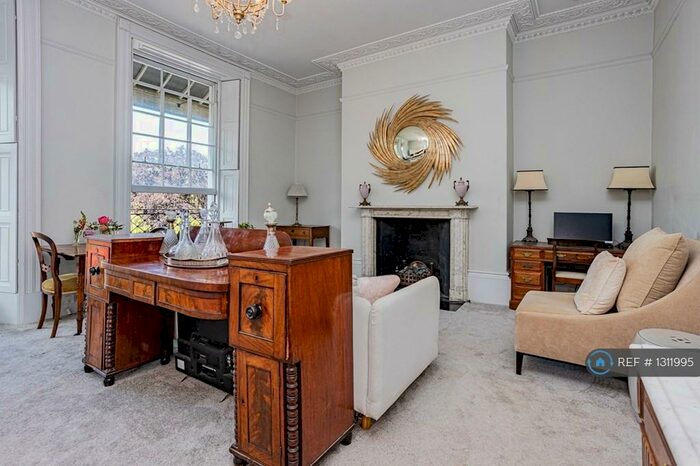 1 Bedroom Flat To Rent In Raby Place, Bath, BA2