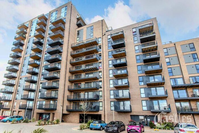 2 Bedroom Apartment To Rent In Altitude Point, Hornsey, N8