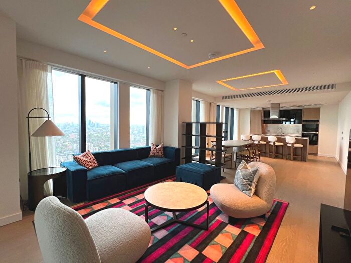 3 Bedroom Flat To Rent In Apartment, Nine Elms Lane, London, SW8