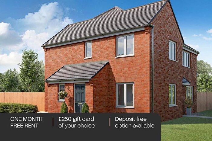 2 Bedroom Semi Detached House To Rent In Calverley View, Bradford, BD2