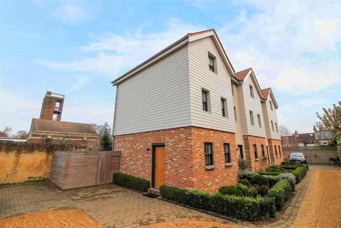 3 Bedroom Terraced House To Rent In The Stoneyard, Stonebridgegate, Ripon, HG4